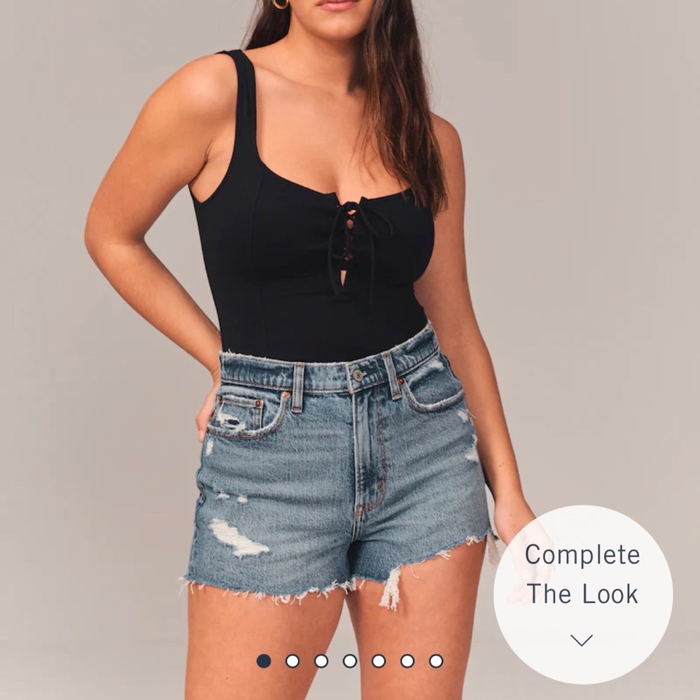 Abercrombie curve love high rise mom shorts